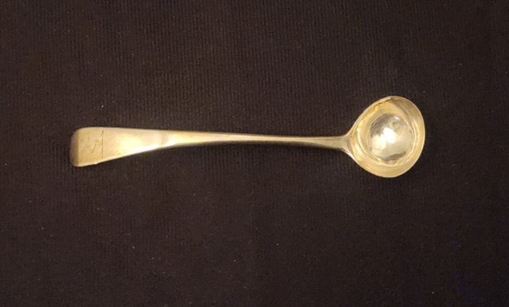 Antique 1894 English Sterling Silver Salt Spoon Hallmarked T Date Letter 0.4 oz